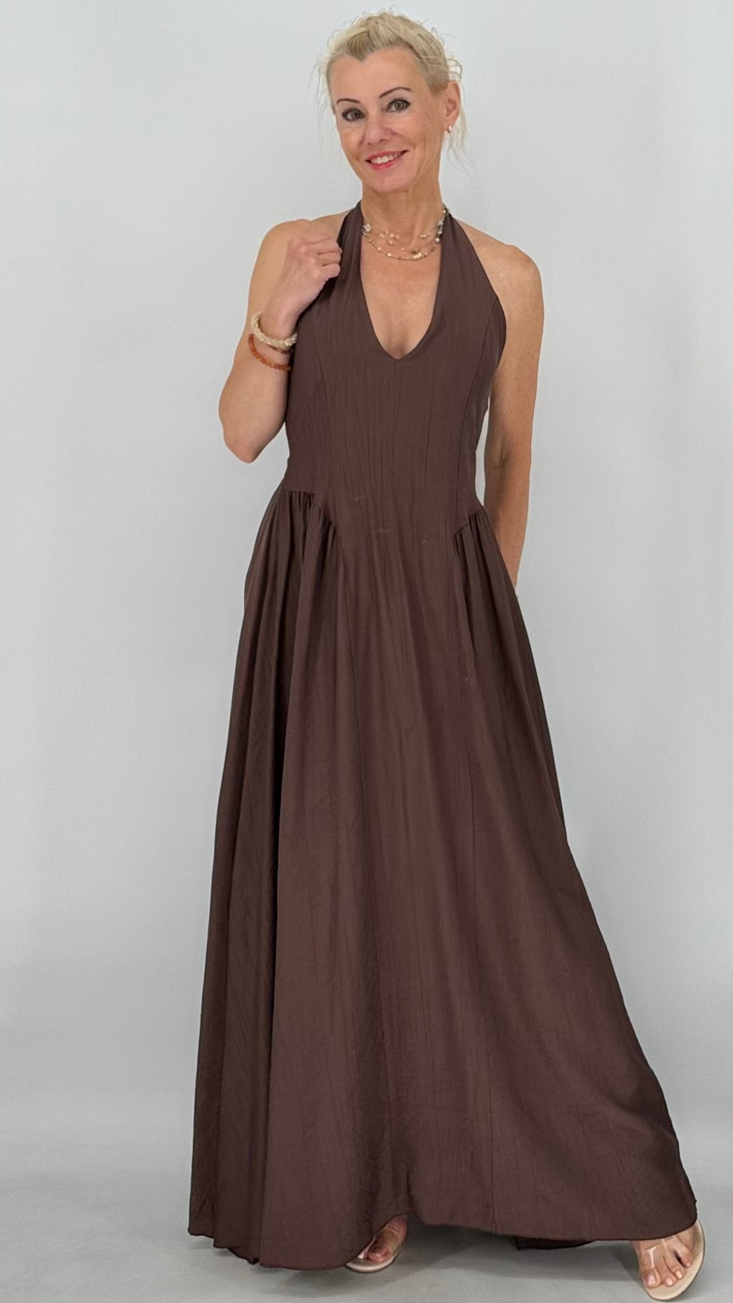 Maxi  Kleid "Chic" in Schwart, Taupe, Braun