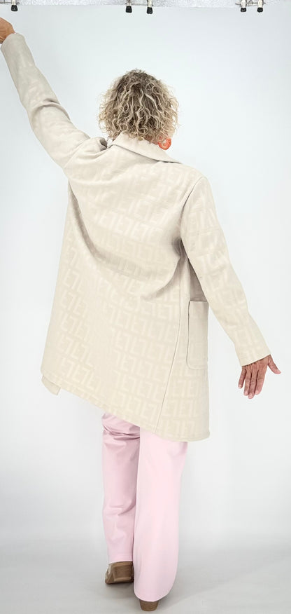 Mantel mit strukturiertem Muster, beige