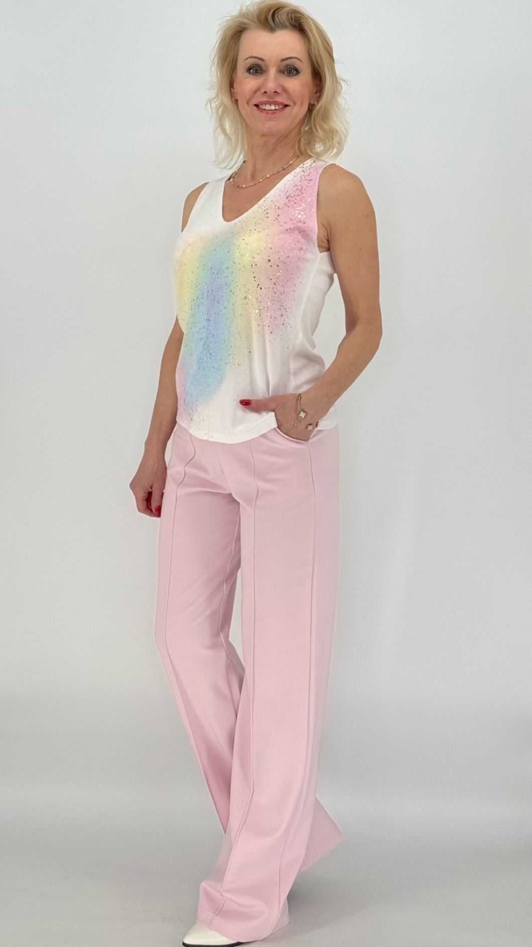 ESViViD Hose mit genähter Bügelfalte in rosa