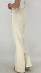 Mid Waist Jeans, in Creme