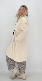 Leichte lange Steppjacke, creme