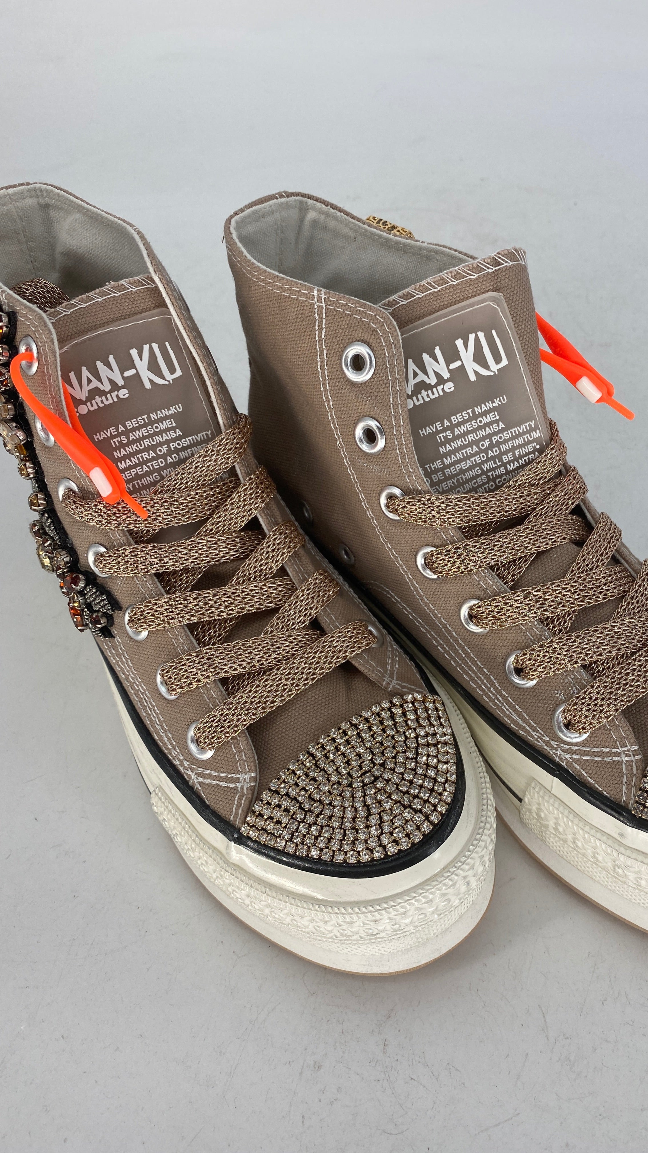 Sneaker NAN-KU taupe DSA-04