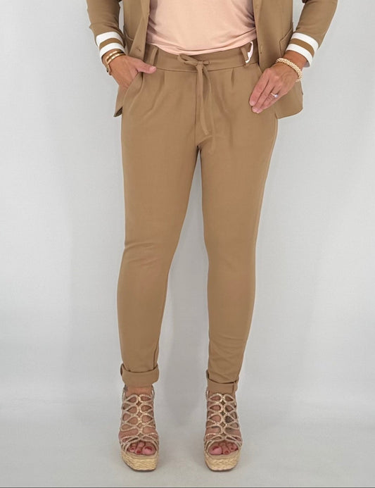 ESViViD Hose, camel