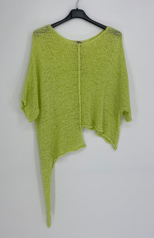 Asymmetrischer Pullover pistaziengrün