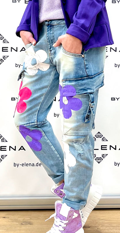 Jeans Cargo mit bunten Blumen lila