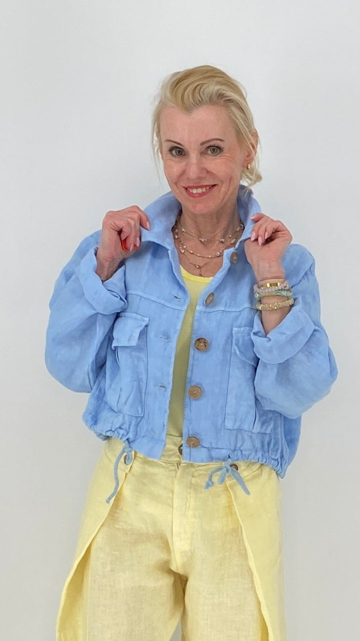 Cozy Leinen Oberteil in Himmelblau mit Knopfleiste