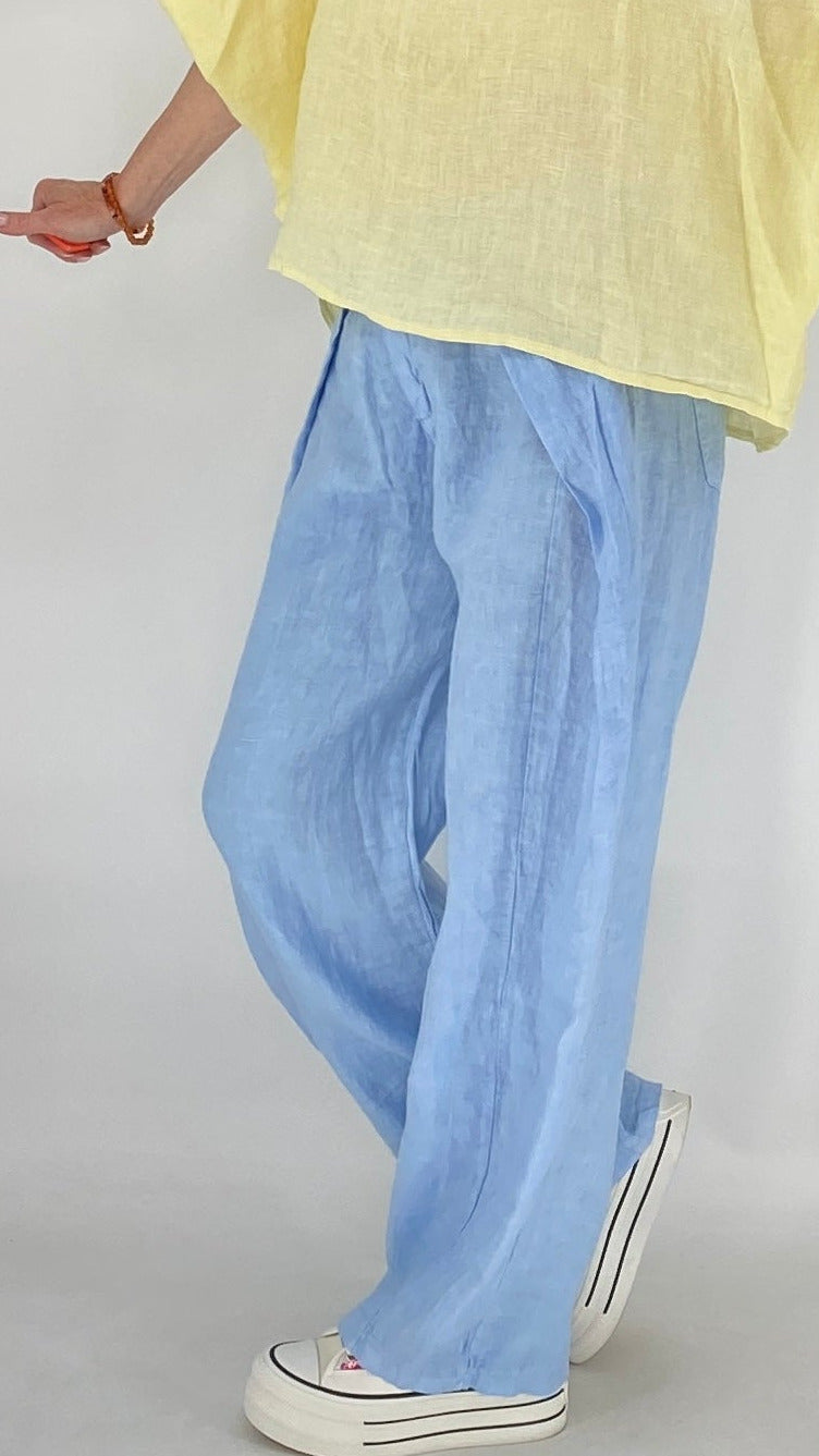 Leinen Hose mit Überschlägen in Himmelblau
