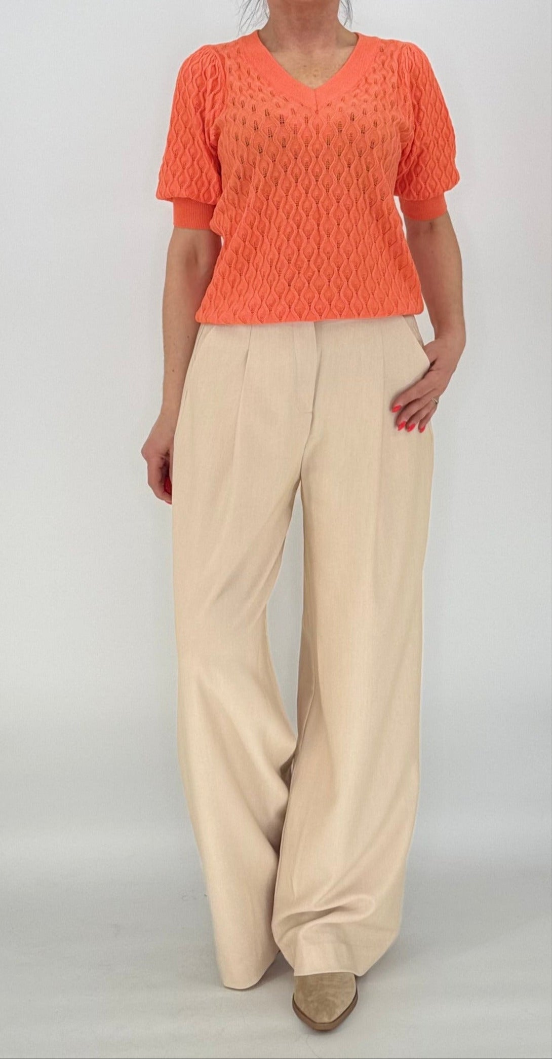 Komfortable Hose mit lockerer Silhouette, beige