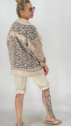 Kurze Hose in Pink, Beige, Schwarz