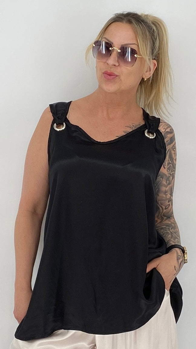Top 100% Viskosa, in Beige und  Schwarz