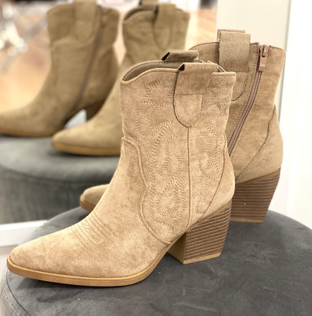 Stiefel, Cowboystiefel beige kurz DE326S