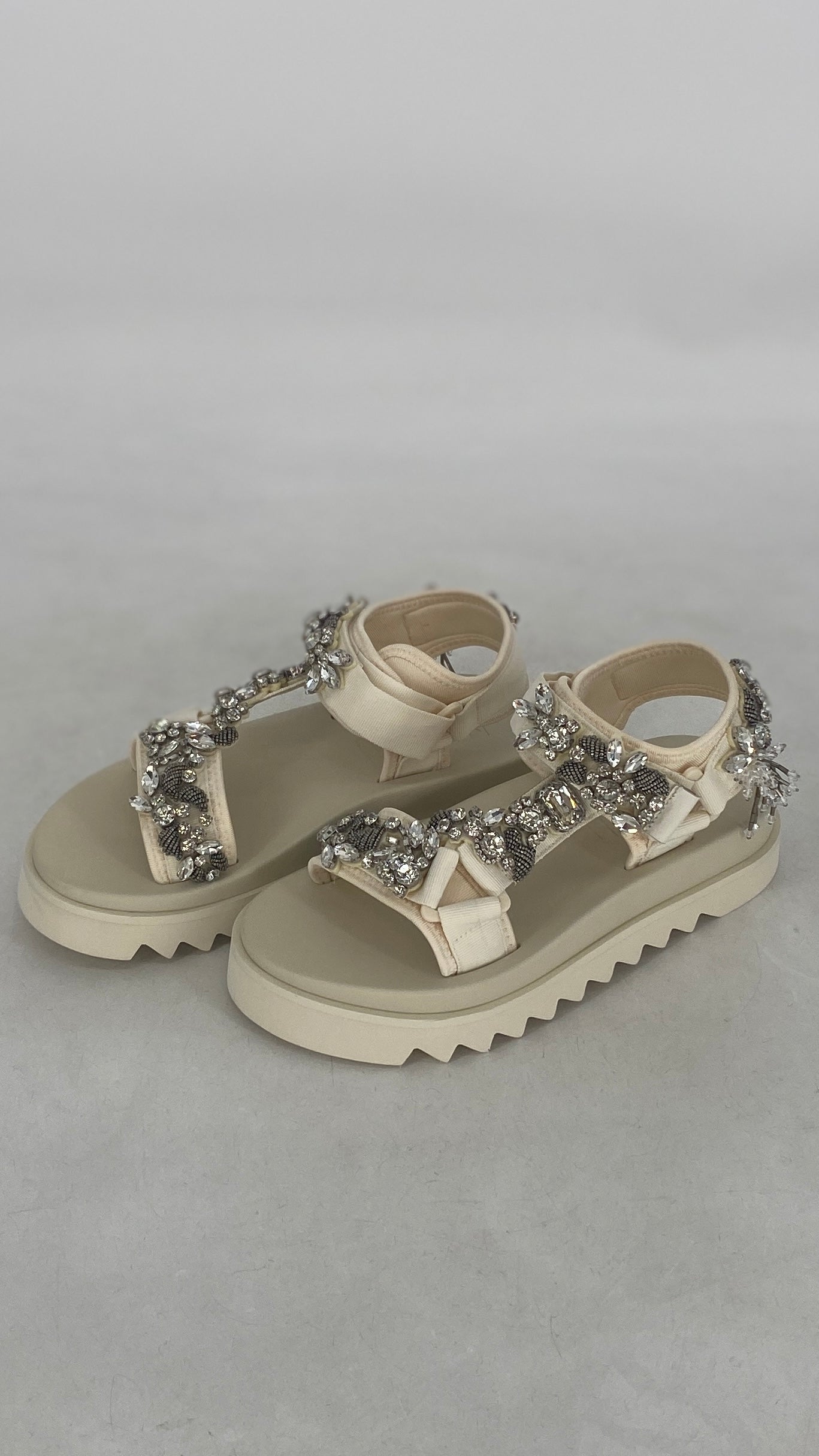 Sandalen NAN-NU, creme