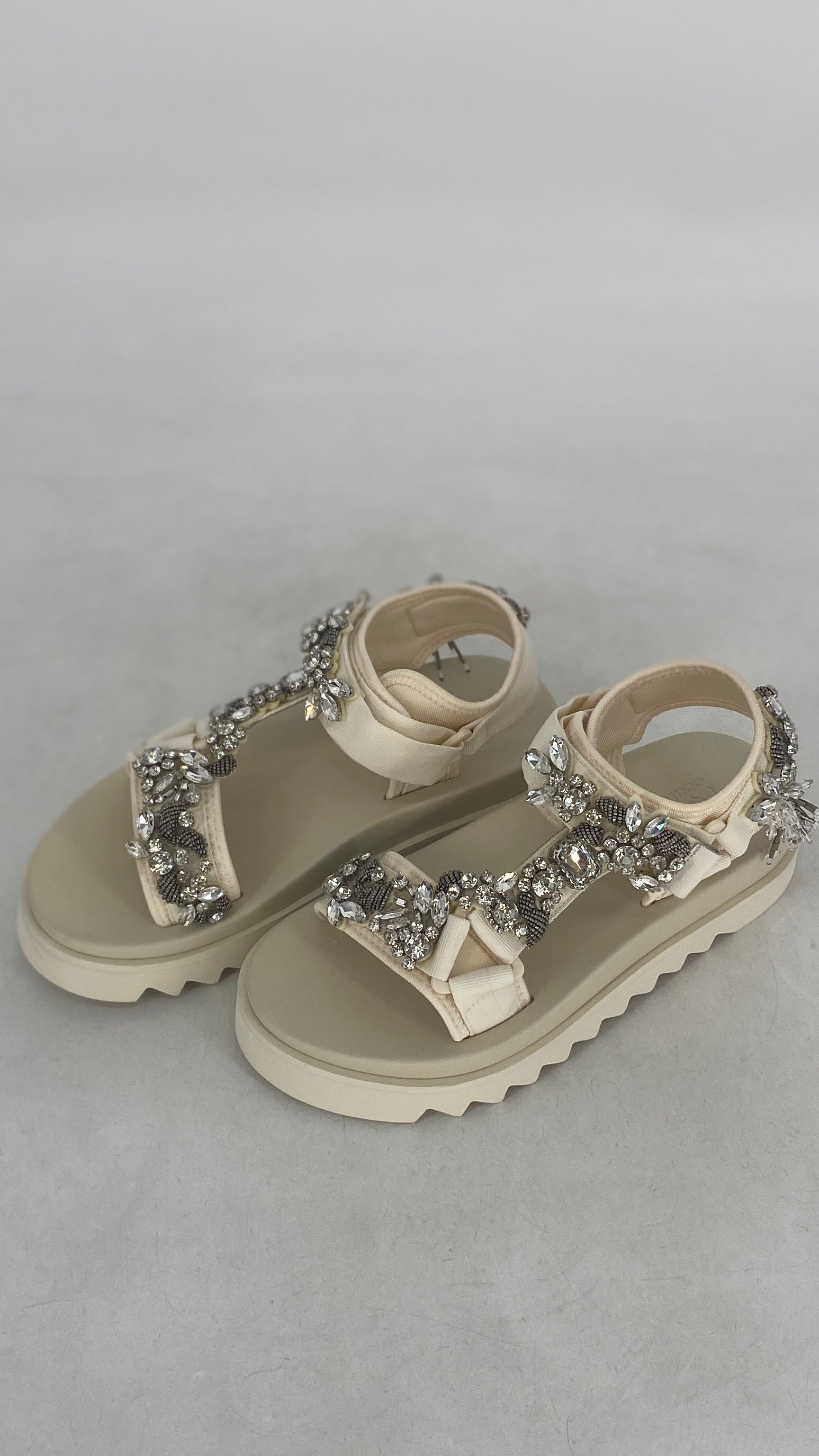 Sandalen NAN-NU, creme