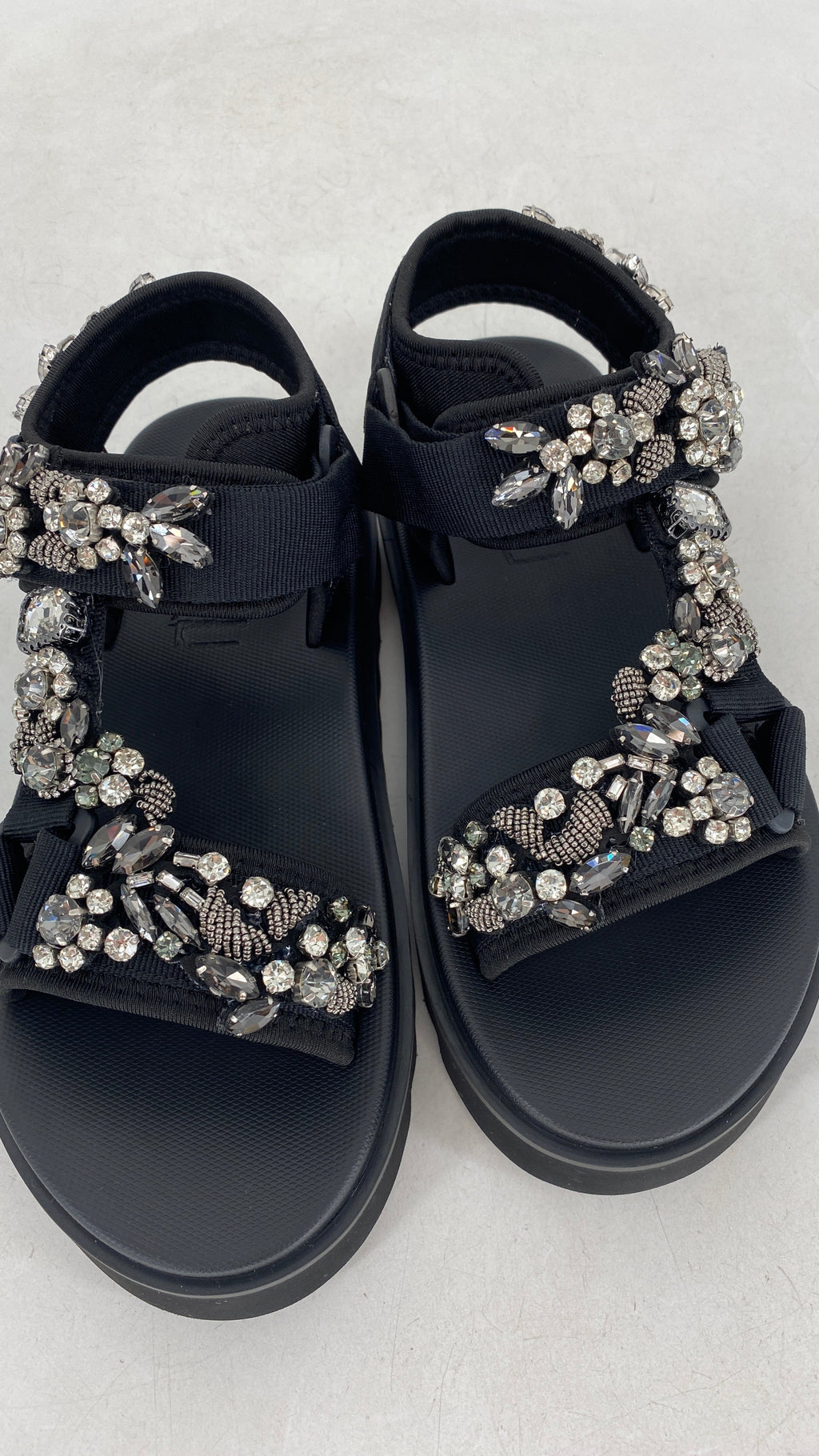 Sandalen NAN-KU in Schwarz