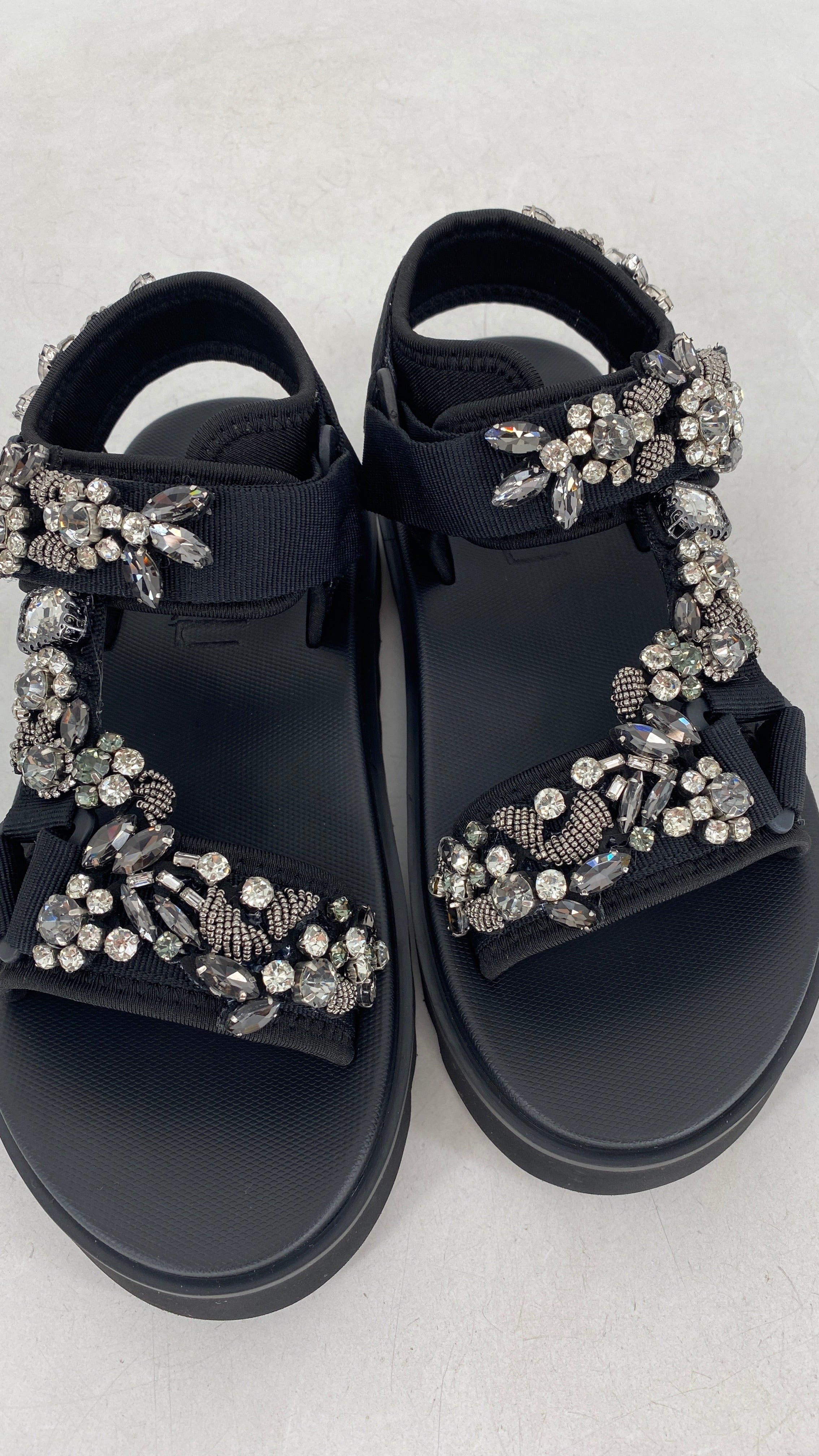 Sandalen NAN-KU in Schwarz