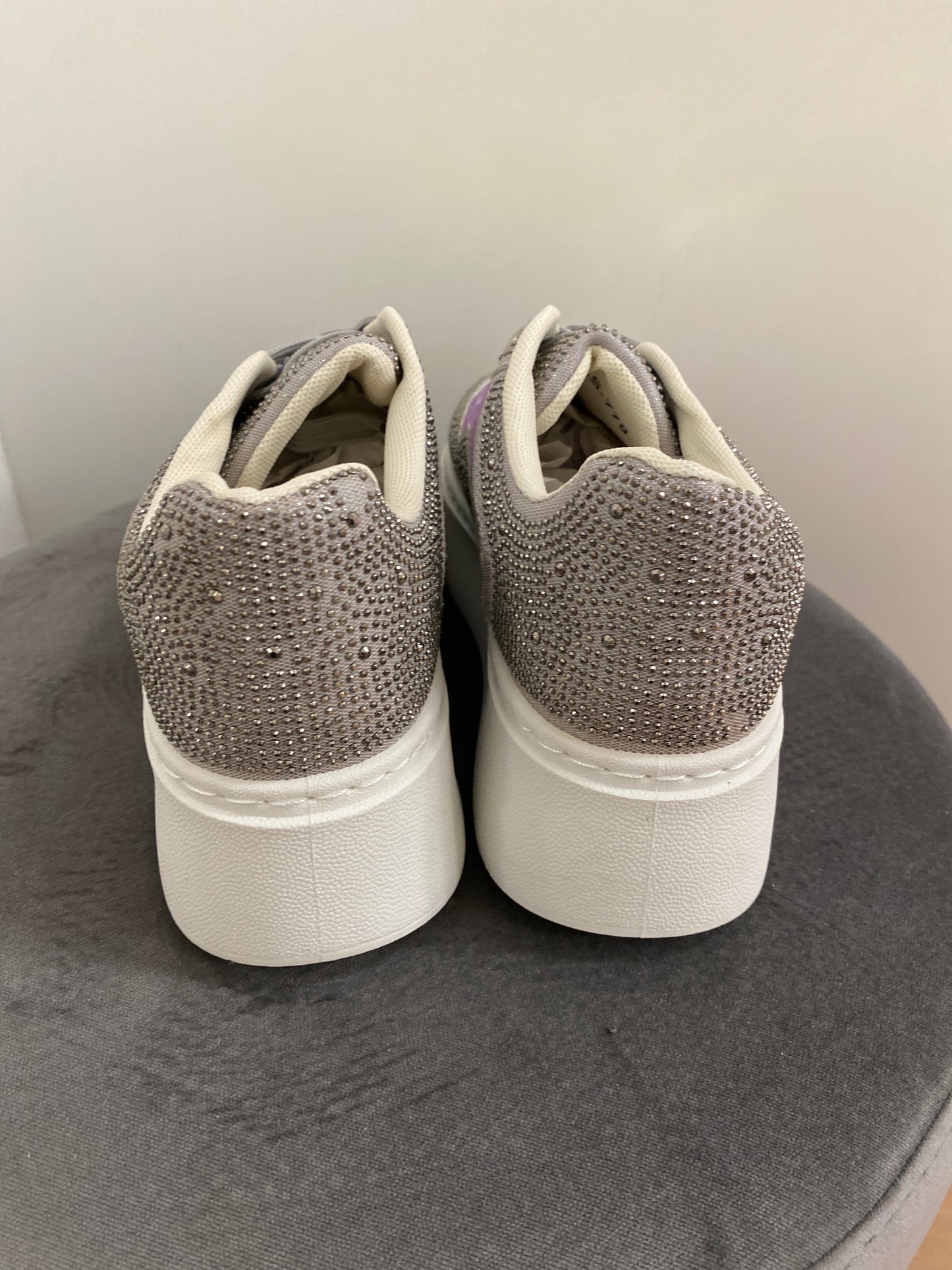 Sneaker "Shine" grau mit Pailletten