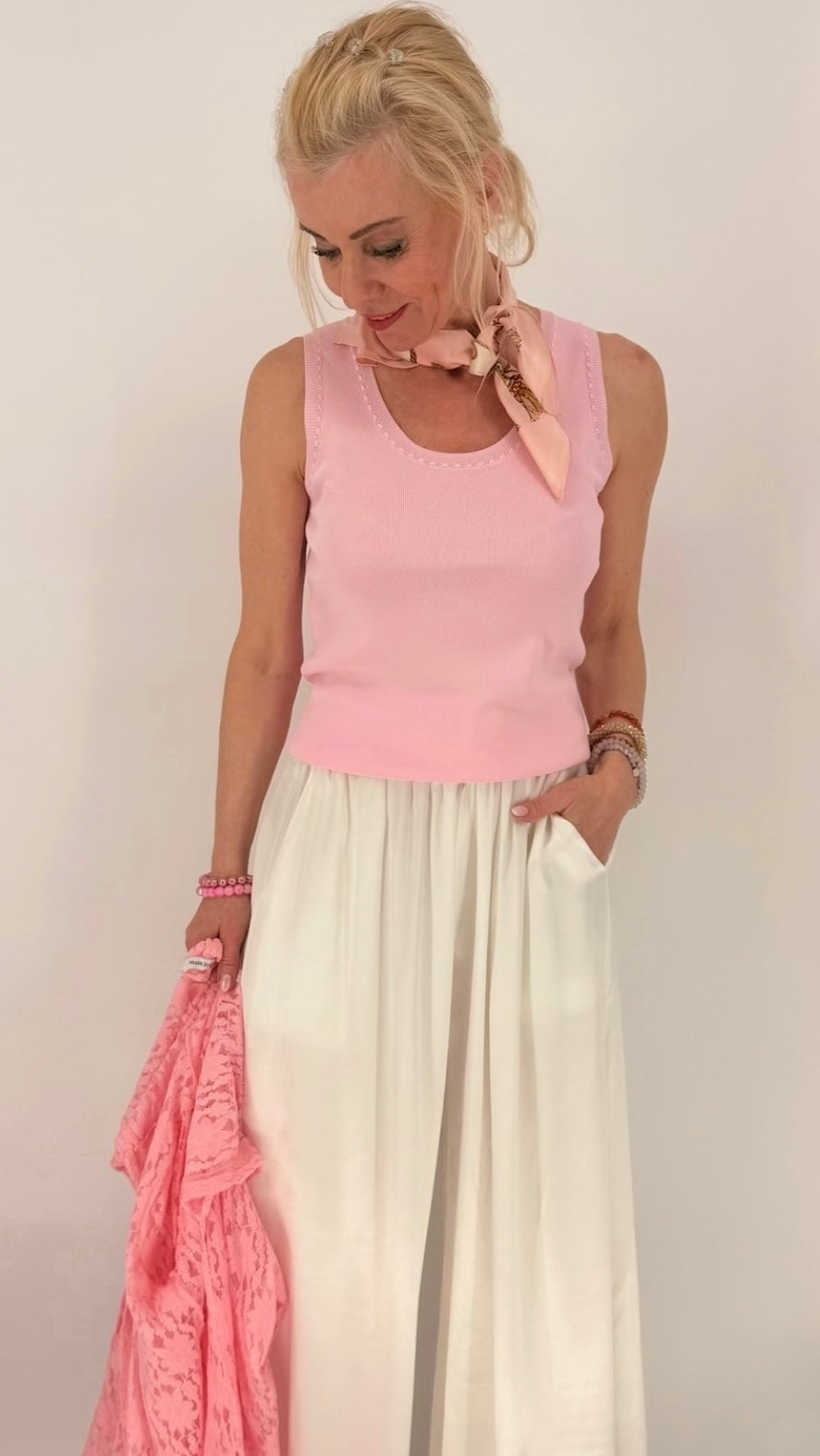Top "CHERRY",  beige, schwarz, rosa
