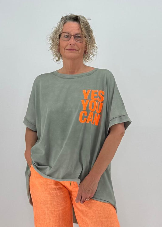T-Shirt "Yes you can", stonewashed grau