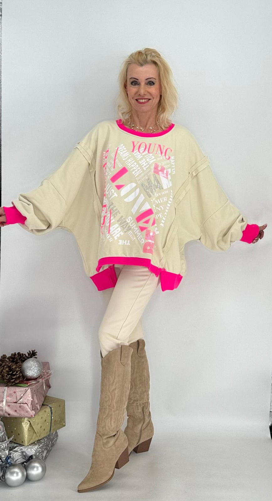 Sweatshirt "LOVE", blau, beige, weiß